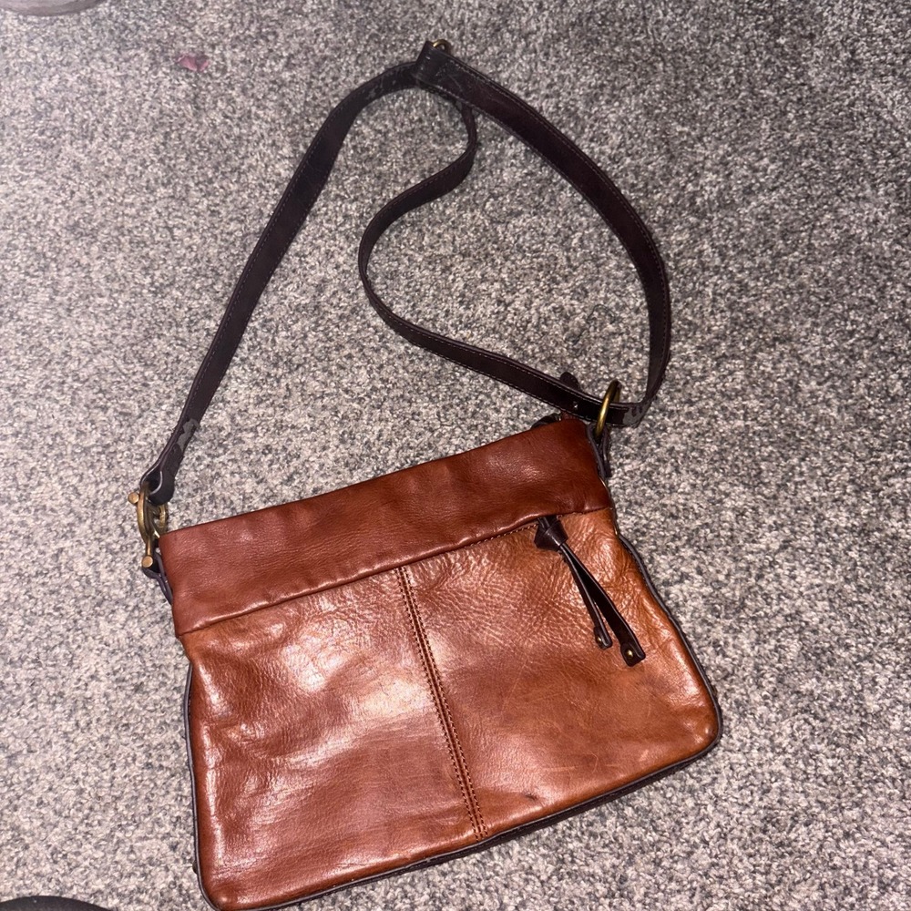 Tignanello Leather Crossbody Shoulder Bag Purse Brown Adjustable Strap
